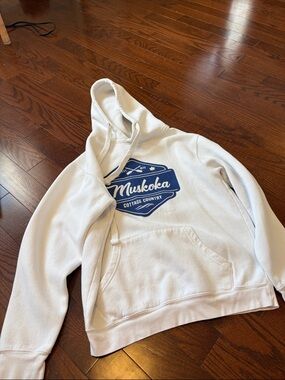 Muskoka Cream Hoodie Sweatshirt - Women's Cozy Pullover